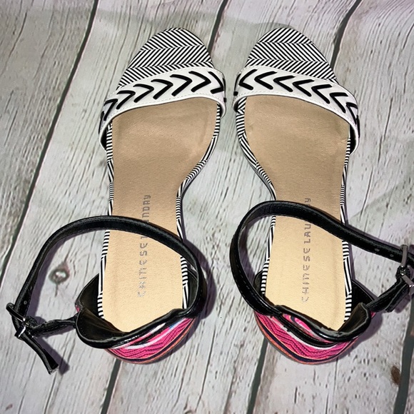 Chinese Laundry 8.5 Heels - Picture 3 of 7